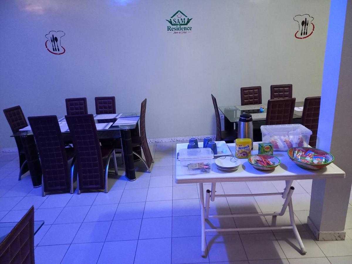 Sam Residence Jamm Ak Cofeel Сент Луис Екстериор снимка