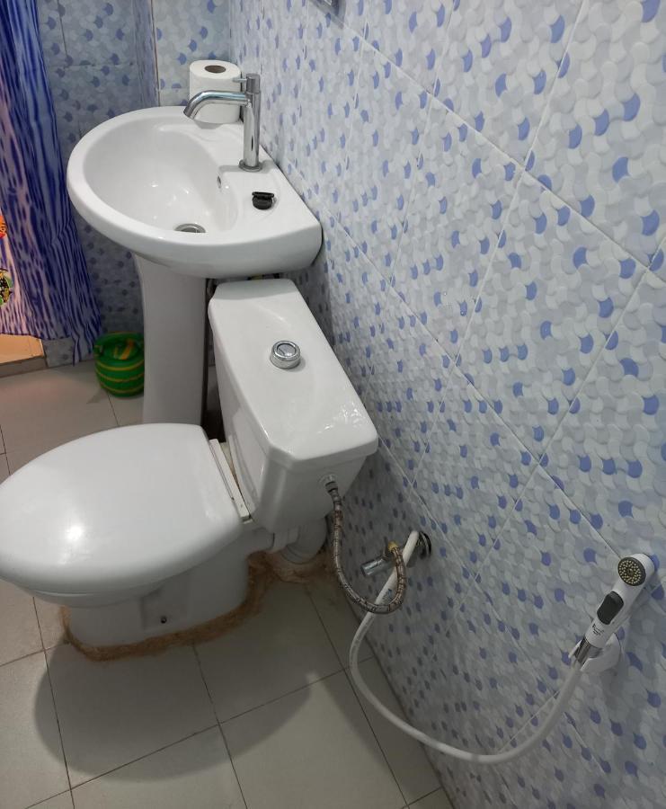 Sam Residence Jamm Ak Cofeel Сент Луис Екстериор снимка