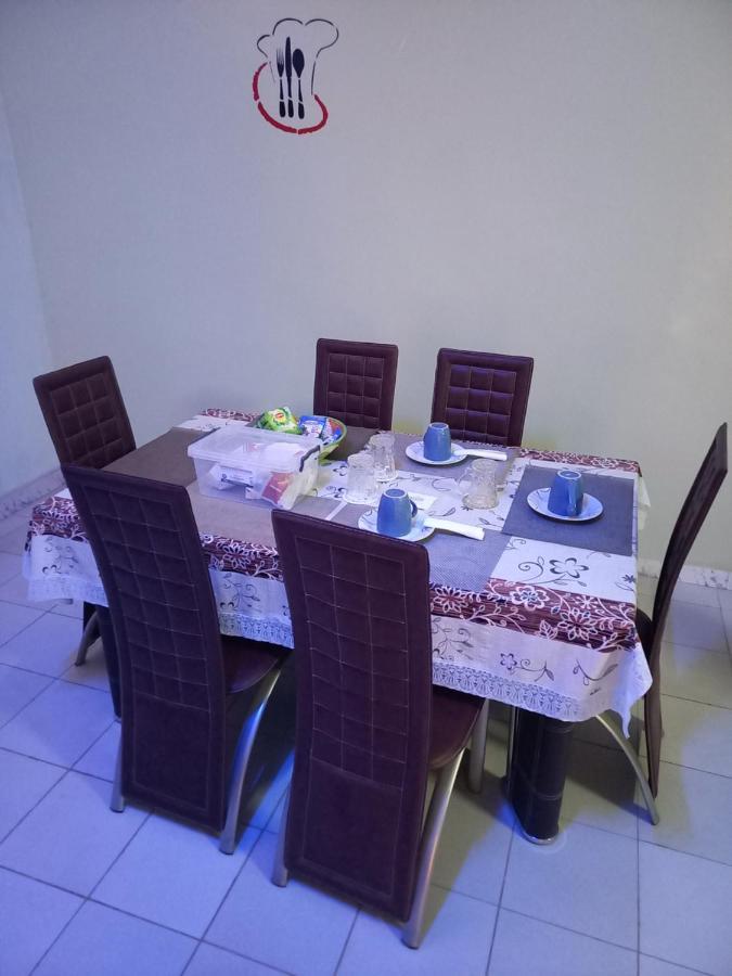 Sam Residence Jamm Ak Cofeel Сент Луис Екстериор снимка