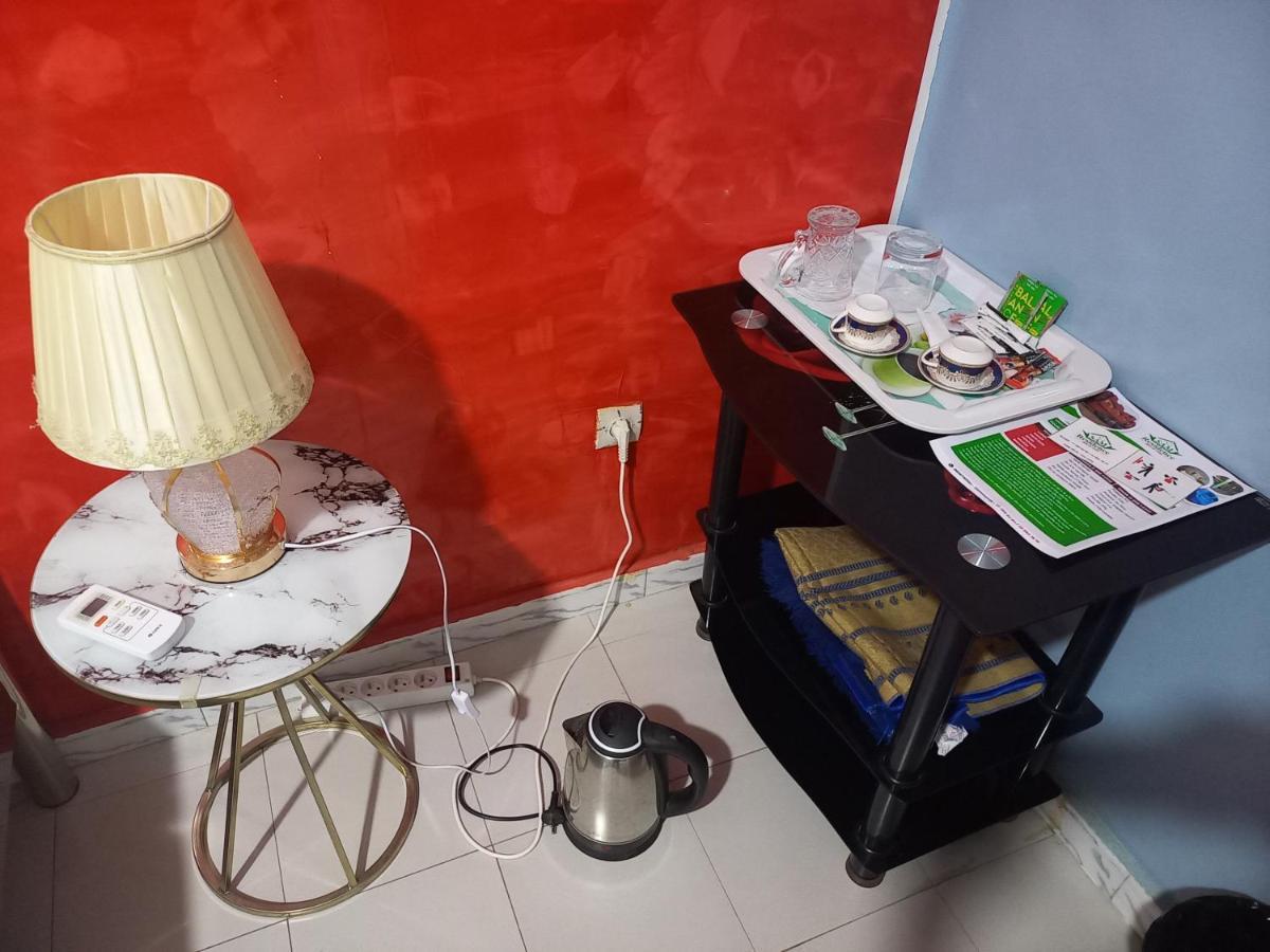 Sam Residence Jamm Ak Cofeel Сент Луис Екстериор снимка