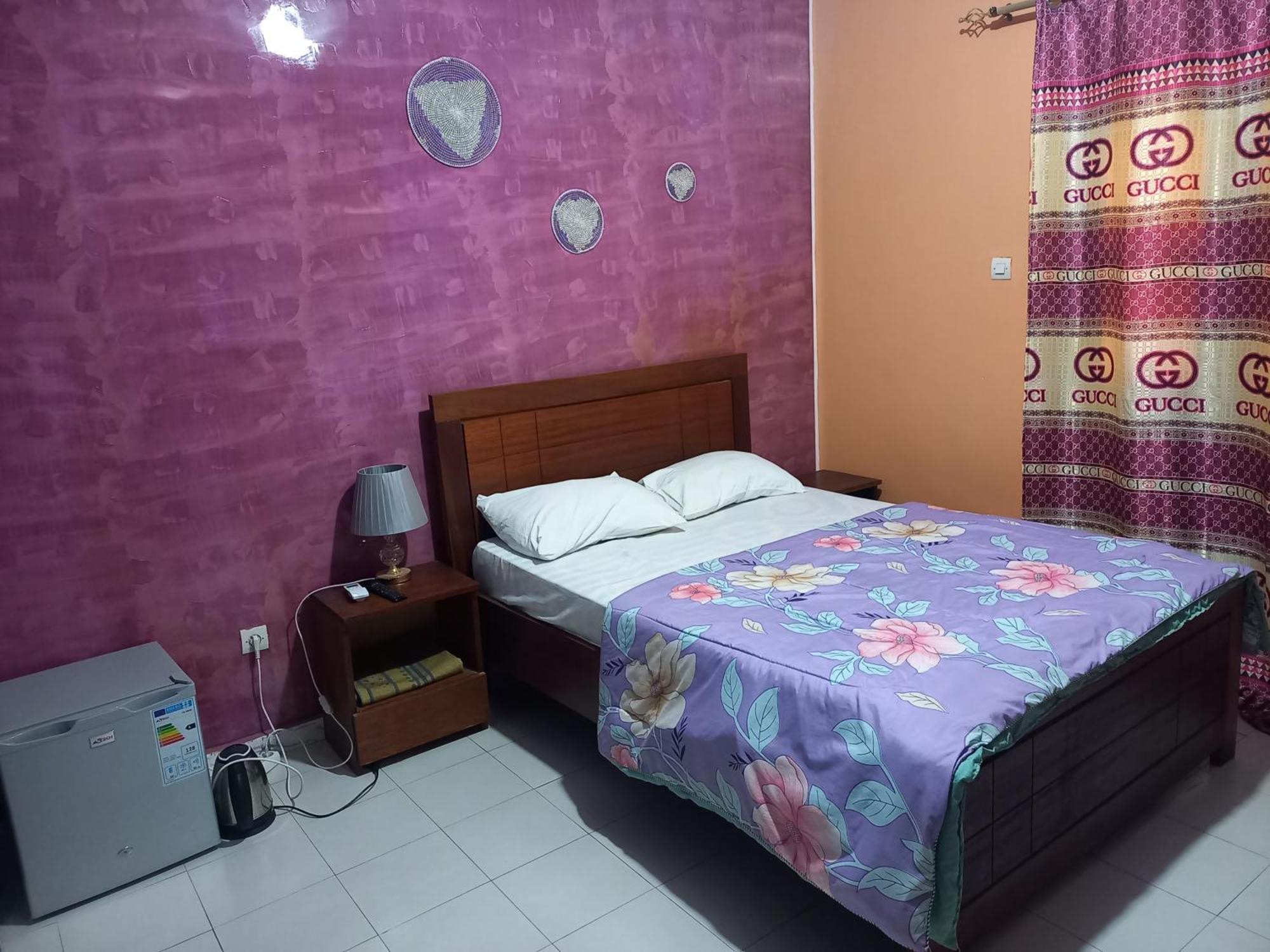 Sam Residence Jamm Ak Cofeel Сент Луис Екстериор снимка